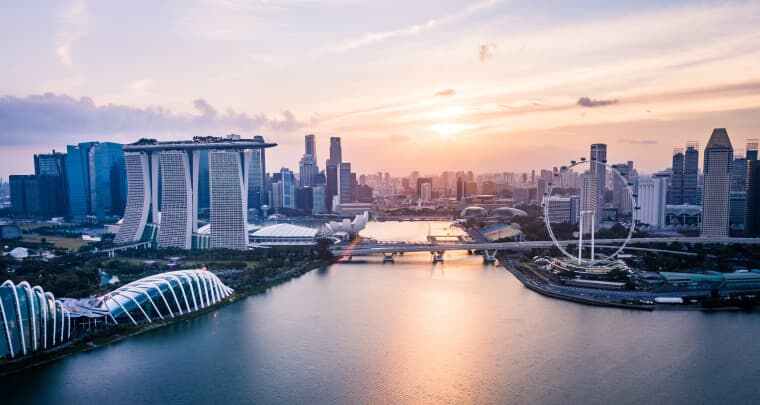 How to search for a job in Singapore